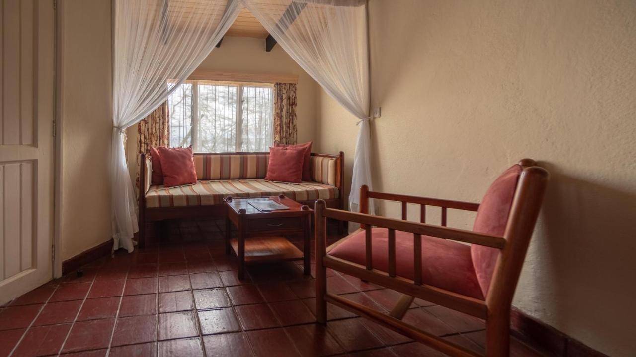 Sarova Lion Hill Game Lodge Nakuru Bagian luar foto